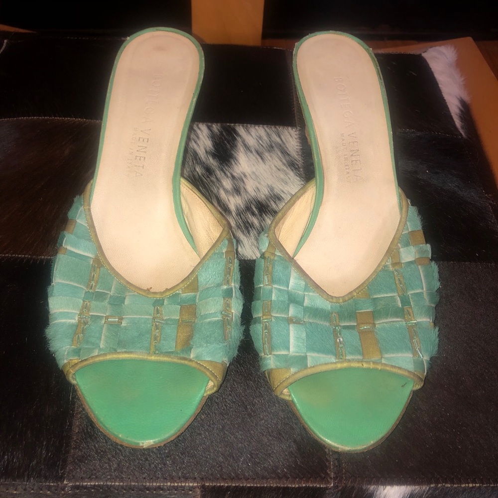 Bottega Veneta - Vintage Cowhide & Bead
